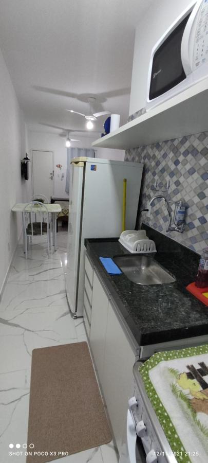 Quitinete No Centro A Poucos Passos Da Praia Guarapari Dış mekan fotoğraf